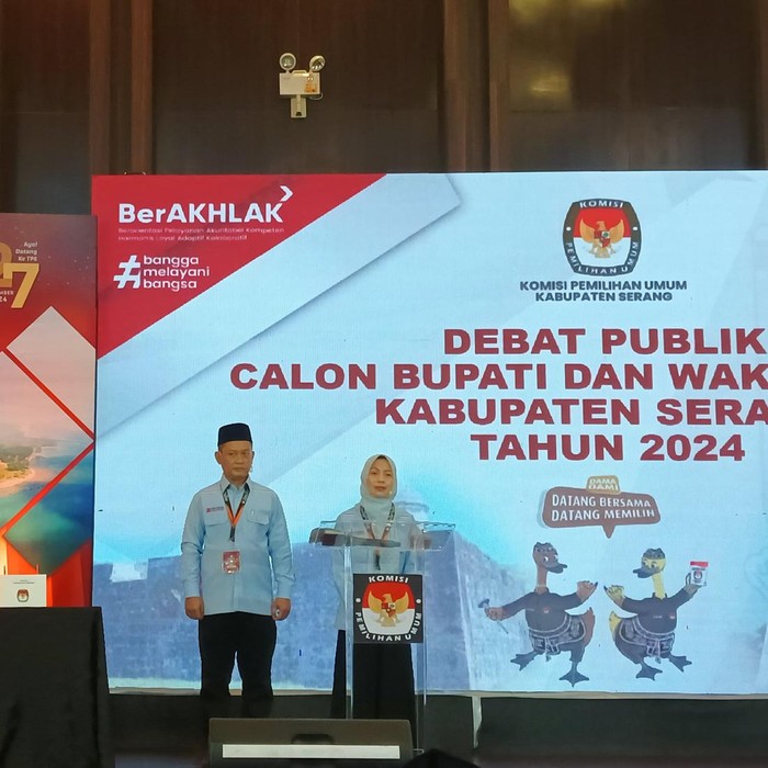 Pasangan calon bupati dan wakil bupati Kabupaten Serang nomor urut 2, Ratu Rachmatuzakiyah dan Najin Hamas. Dok istimewa (dok Istimewa)