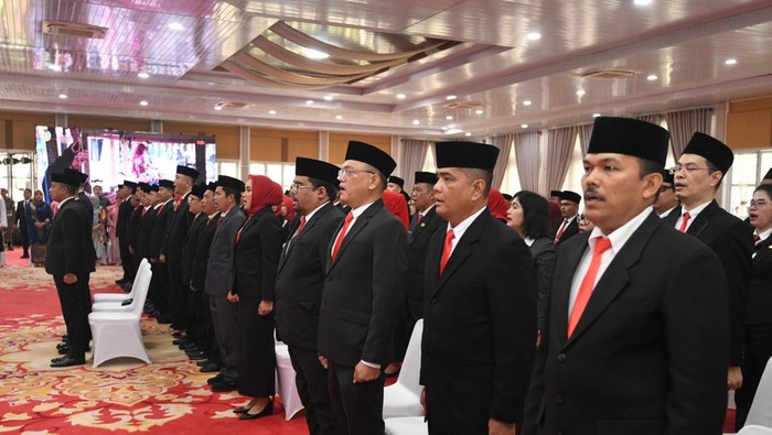 Pelantikan pejabat di Pemprov Sumut