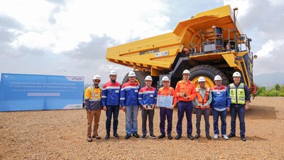 Pertamina Pasok BBM Ramah Lingkungan buat Truk Tambang
