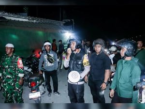 Peringatan Polisi ke Warga agar Kembalikan Barang Jarahan Truk Lindas Bocah