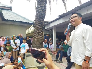 RK Dengar Curhat Warga Ogah Digusur: Saya Akan Lobi ATR/BPN