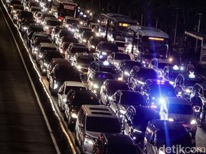 Janji Pramono Anung-Rano Karno Atasi Kemacetan Jakarta