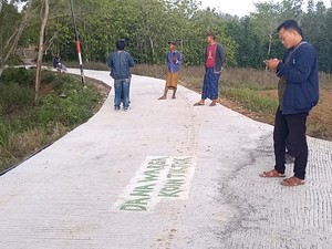 6 Fakta Warga Sampang Bangun Jalan Desa Pakai Sumbangan Koin TikTok