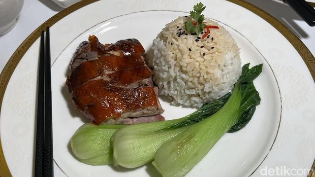 '3 Chef's Series' di The Trans Luxury Hotel Bandung