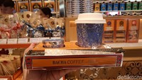 Bacha Coffee masuk ke Indonesia pertama kali pada Juni 2024. Lokasi pertamanya di Plaza Senayan, kemudian menyusul gerai kedua di Plaza Indonesia pada November 2024. Foto: detikcom/Diah Afrilian