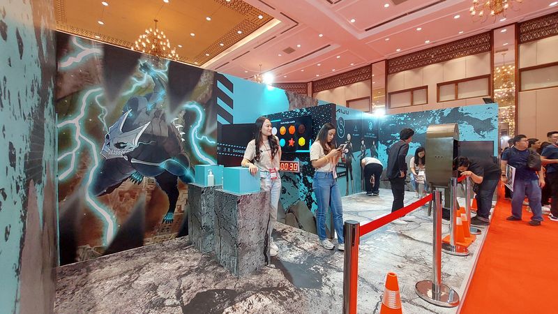Booth Crunchyroll di Indonesia Comic Con 2024