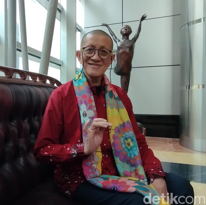Didik Nini Thowok saat ditemui di kawasan TIM, Jakarta Pusat, pada Senin (4/11/2024). Didik Nini Thowok saat ditemui di kawasan TIM, Jakarta Pusat, pada Senin (4/11/2024).