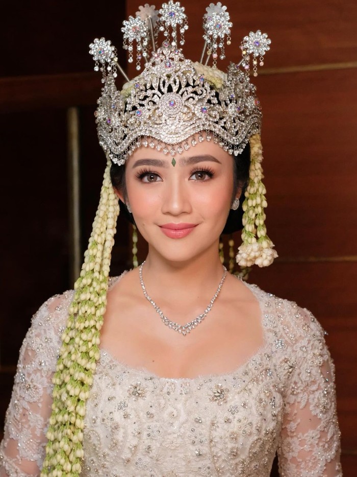 Febby Rastanty menikah Febby Rastanty menikah