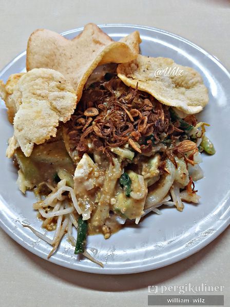 Gado-gado legendaris