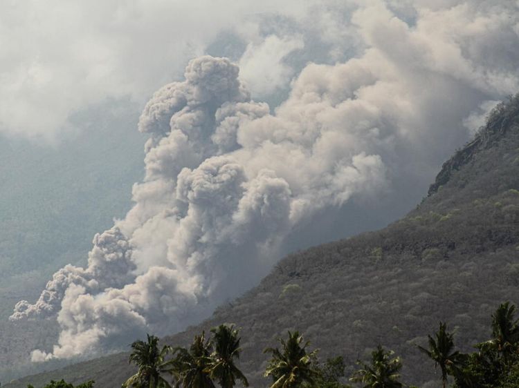 Gunung Lewotobi Laki-laki Kembali Erupsi