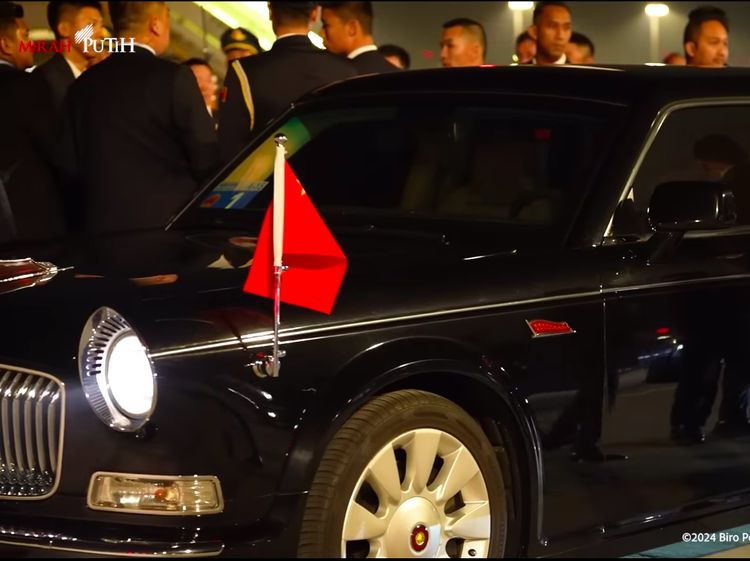 Intip Kemewahan Limousine China Tunggangan Prabowo di Beijing