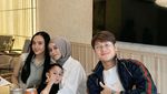 Keseruan Lesti Kejora Saat Makan Bareng Suami dan Sahabat