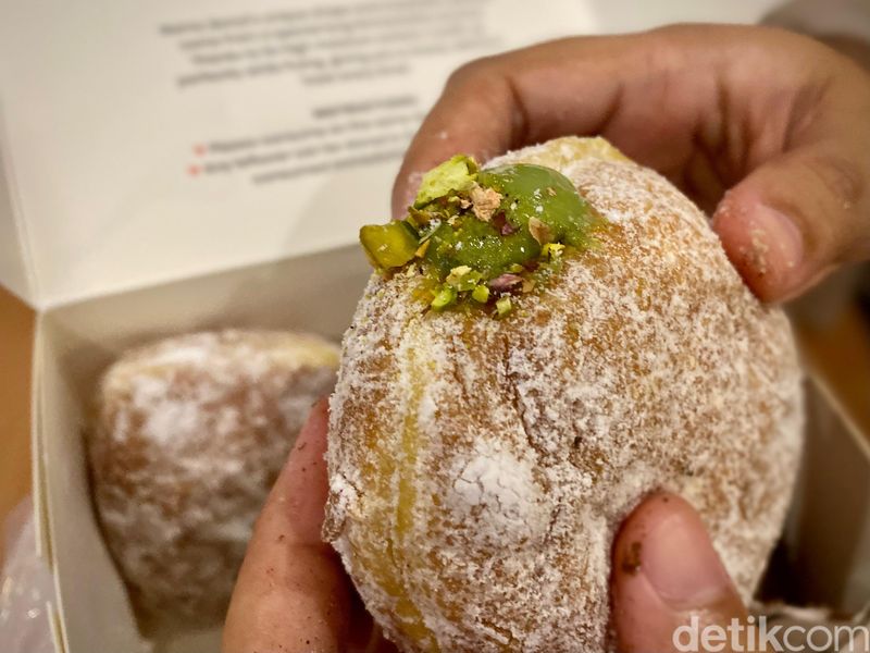 Nama Donuts