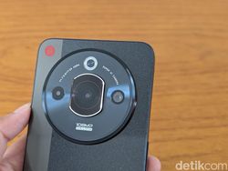 Unboxing Nubia Focus Pro 5G dengan Tombol Kamera Mirip iPhone 16