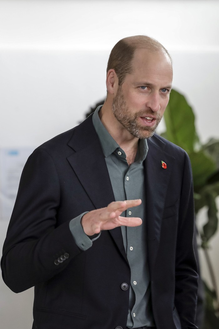Pangeran William di Afrika Selatan Pangeran William dari Inggris berbicara kepada peserta Program Pemuda Pemimpin Iklim Earthshot Prize di Rooftop on Bree di Cape Town, Afrika Selatan, Senin 4 November 2024.