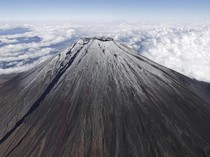 Kenapa Banyak Puncak Gunung Selalu Bersalju?