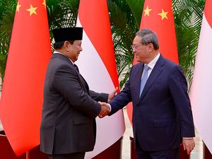 Video: Pertemuan Bilateral Presiden Prabowo dengan PM China Li Qiang