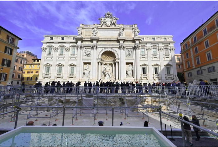 Trevi Fountain