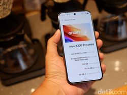 Unboxing Vivo X200 Pro Mini: Pesaing iPhone 16 Pro Harga Lebih Murah