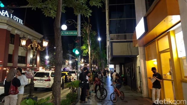 Wisata di Kota Surabaya