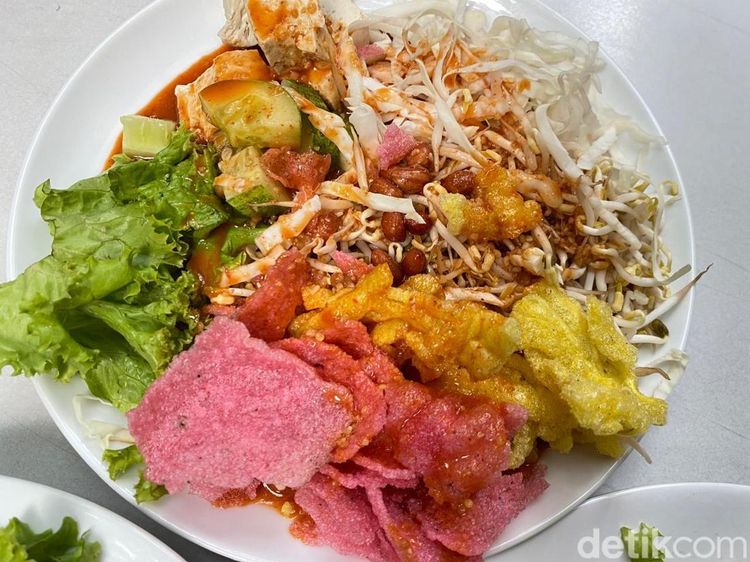 Asam Segar! 3 Asinan Sayuran Betawi yang Legendaris di Jakarta