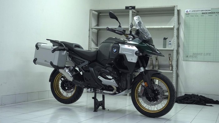 BMW Motorrad Indonesia resmi meluncurkan generasi terbaru BMW R 1300 GS Adventure.