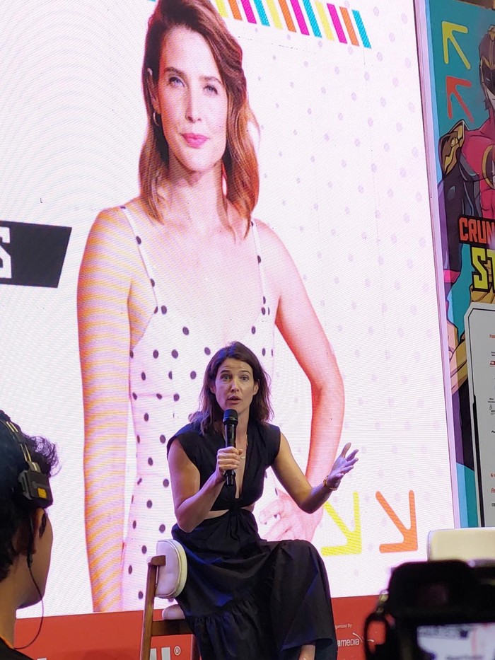 Cobie Smulders Cobie Smulders