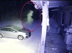 Deretan Penampakan Terekam Kamera, Kalau Penakut Jangan Lihat Sendiri