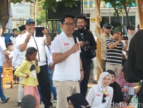Kunjungi Pulau Untung Jawa, RK Terima Keluhan soal Bantuan Tak Tepat Sasaran