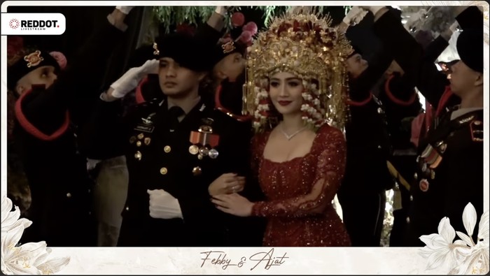 Febby Rastanty Resepsi pernikahan Febby Rastanty dan Sudradjad Djumantara.