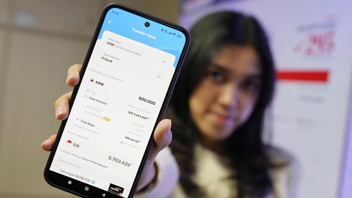 Fitur transfer mata uang asing di Livin