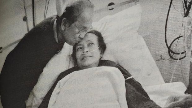 Habibie mendampingi hingga detik-detik terakhir kehidupan Ainun