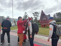 Sambut Atlet Aquabike, InJourney Airport Tampilkan Seni Budaya di Bandara
