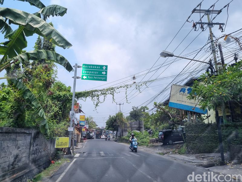 Jalan Kerobokan Bali