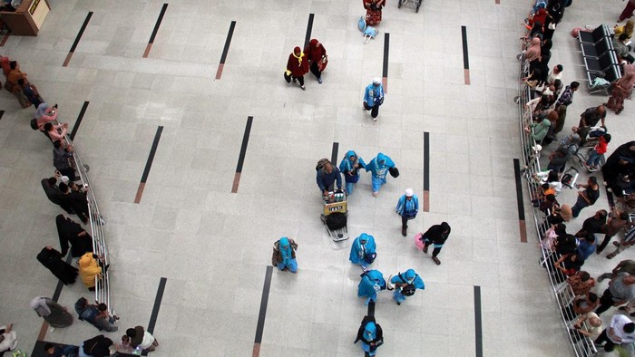 BPS mencatat jumlah penumpang pesawat yang datang ke Sumatera Utara melalui Bandara Kualanamu mengalami peningkatan. Peningkatan jumlah penumpang sebesar 8,85 persen.