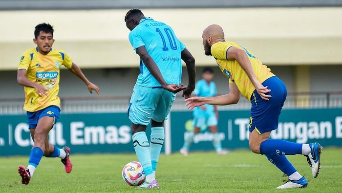 Pertandingan Persela Lamongan vs Gresik United