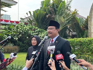 Belum Ada Arahan Prabowo buat Perluas Bansos, Gus Ipul Fokus Urus Data