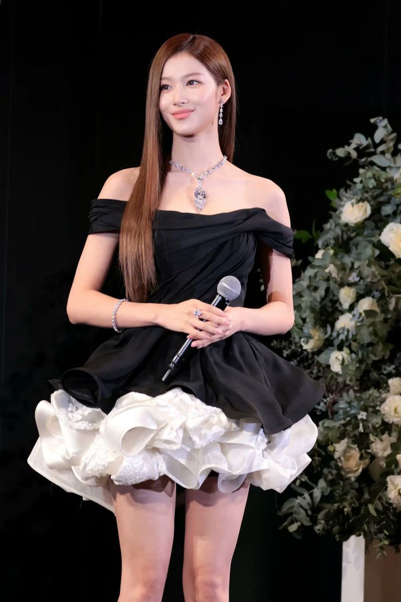 Sana TWICE Sana TWICE