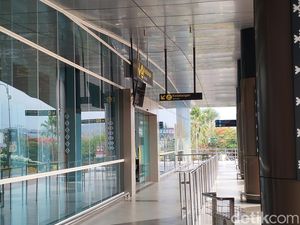 Penumpang ke Bali Tertahan 3 Hari Imbas Bandara Komodo Ditutup