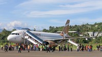 Maskapai Super Air Jet telah membuka rute penerbangan Manokwari-Sorong-Jayapura-Makassar dan sebaliknya menggantikan maskapai Lion Air. Pembukaan rute itu diharapkan dapat meningkatkan kunjungan wisatawan ke Papua Barat.