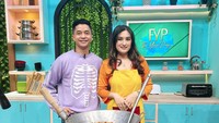 Belum lama ini mereka juga diundang di program tv FYP yang tayang di Trans 7 untuk menunjukkan kebolehannya dalam memasak. Foto: Instagram @adlyfairuz