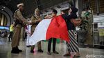 Aksi Teatrikal Hari Pahlawan Meriahkan Stasiun Jakarta Kota