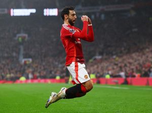 Finishing Bruno Fernandes Luar Biasa!