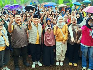 Respons Santai Cawabup Sukabumi Andreas soal KTP Lama yang Disebar