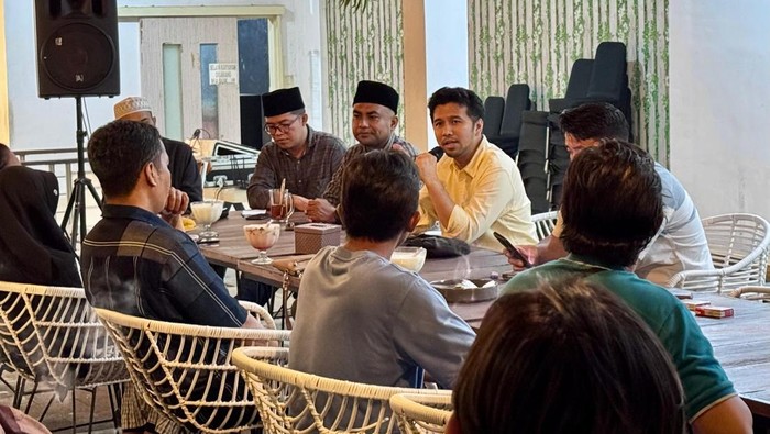Calon Wakil Gubernur nomor urut 2, Emil Elestianto Dardak