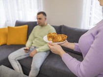 Suami Istri Ini Berdebat Hebat gegara Croissant, Ini Ceritanya!