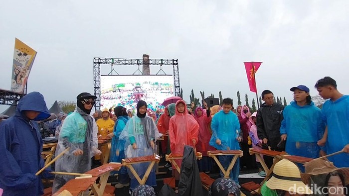 Festival Rampak Genteng 2024