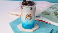 Es Cokelat Tentang Kita tawarkan racikan cokelat dengan perasa lain yang unik. Lokasi gerainya berada di Jalan Kedoya Raya Jakarta Barat. Segarnya racikan es cokelat di sini dapat dipesan secara online maupun offline. Foto: Istimewa