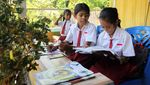 Gunung Lewotobi Laki-laki Erupsi, Siswa SD Ini Sekolah di Rumah Guru