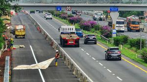Jalan Tol Tangerang-Merak Dilebarkan